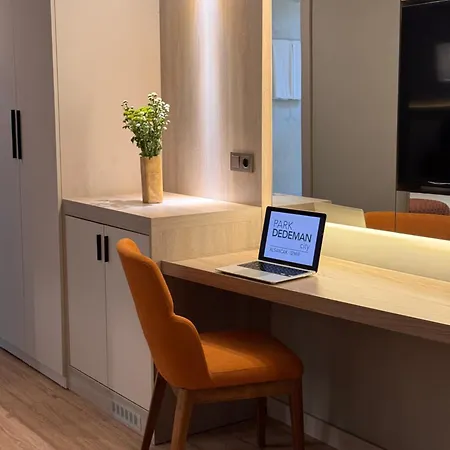 Park Dedeman Alsancak * İzmir