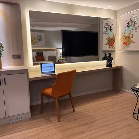 Otel Park Dedeman Alsancak *