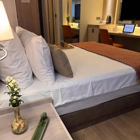 Hotel Park Dedeman Alsancak Smirne