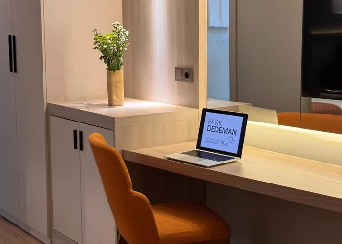 Park Dedeman Alsancak * İzmir