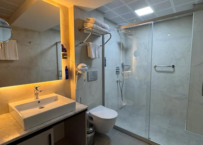 Park Dedeman Alsancak Hotel