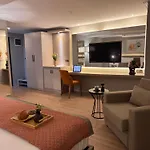 Park Dedeman Alsancak Hotel *